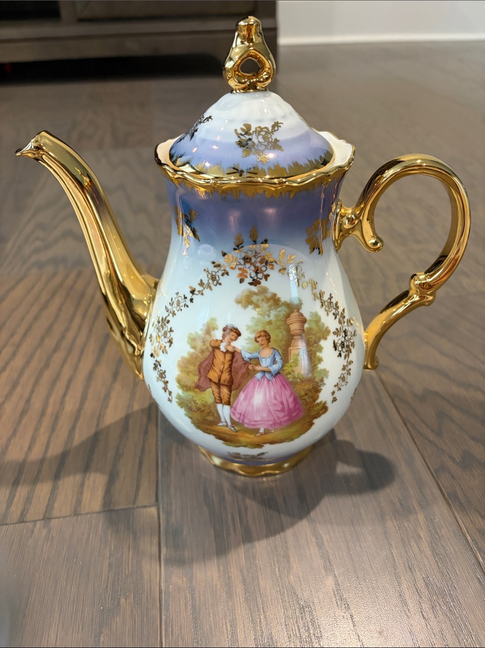 Vintage Handerbeit Romantic German Couple 22 karat Gold Porcelain Coffee Tea Pot